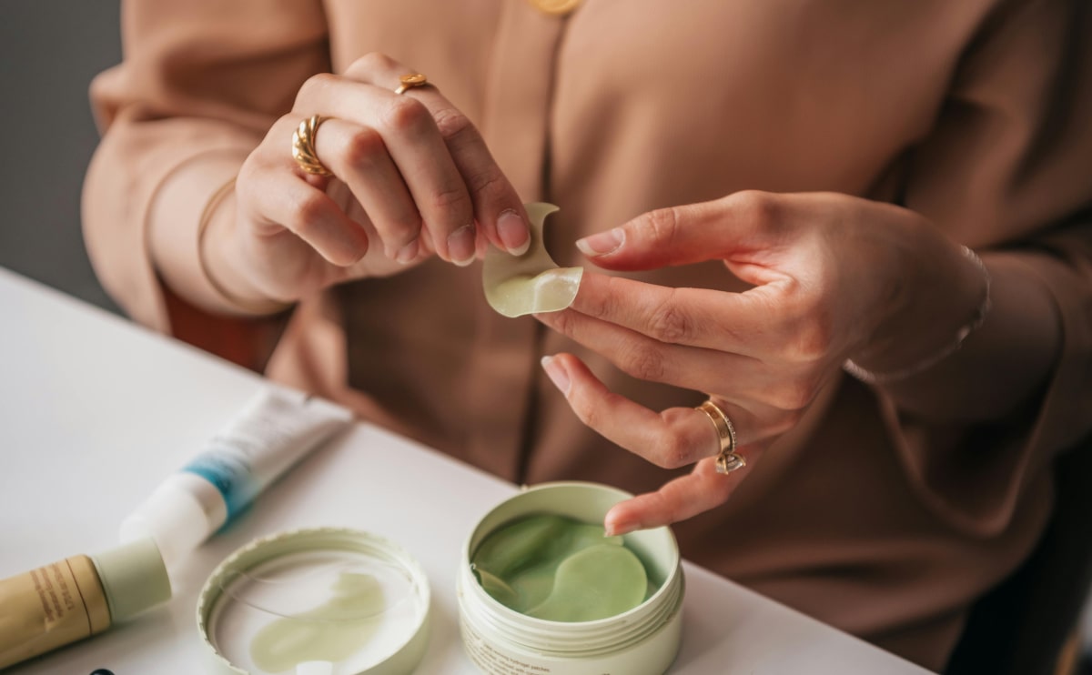 A Journey Through the History and Trends of Cosmetic Products 1 c2 blg 4 opt