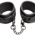 Master of Kink 10 Piece Deluxe Bondage Set - Black