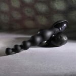 Backdoor Baton Black Rechargeable Anal Vibrator – Phthalate-Free Silicone - Image 4