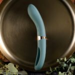 Chick Flick Mint Dual-Ended Vibrator – Green - Image 4
