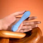 Dainty Dick Blue Phallic Vibrator – Rechargeable, Waterproof, Phthalate-Free Silicone - Image 3