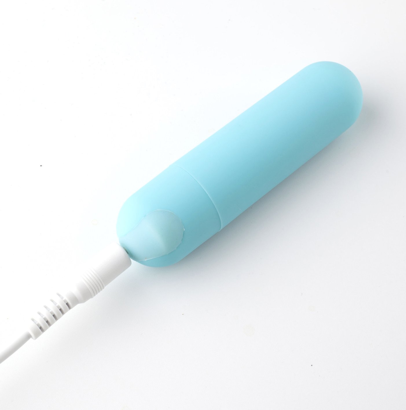 sydney-mini-bullet-with-2-silicone-sleeves Sydney Mini Bullet With 2 Silicone Sleeves - Image 1
