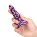 b-Vibe Novice Leopard Vibrating Anal Plug – Animal Print - Image 7