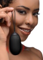 Bang XL Silicone Vibrating Egg - Black - Image 4