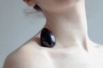 Chakrubs Xaga Yoni Egg Obsidian (drilled) - Image 3