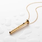Crave Vesper Mini 24K Gold Rechargeable Vibrating Pendant Necklace - Image 5
