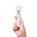 Le Wand Classique Mini Rechargeable Vibrating Wand Massager – White - Image 6