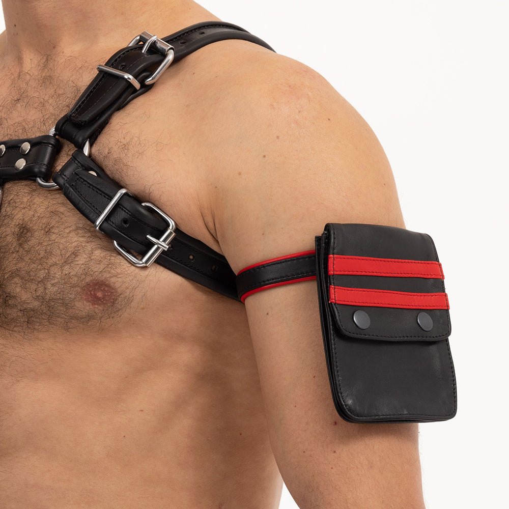prowler-red-leather-wallet-blackred Prowler RED Leather Wallet Black/Red - Image 1