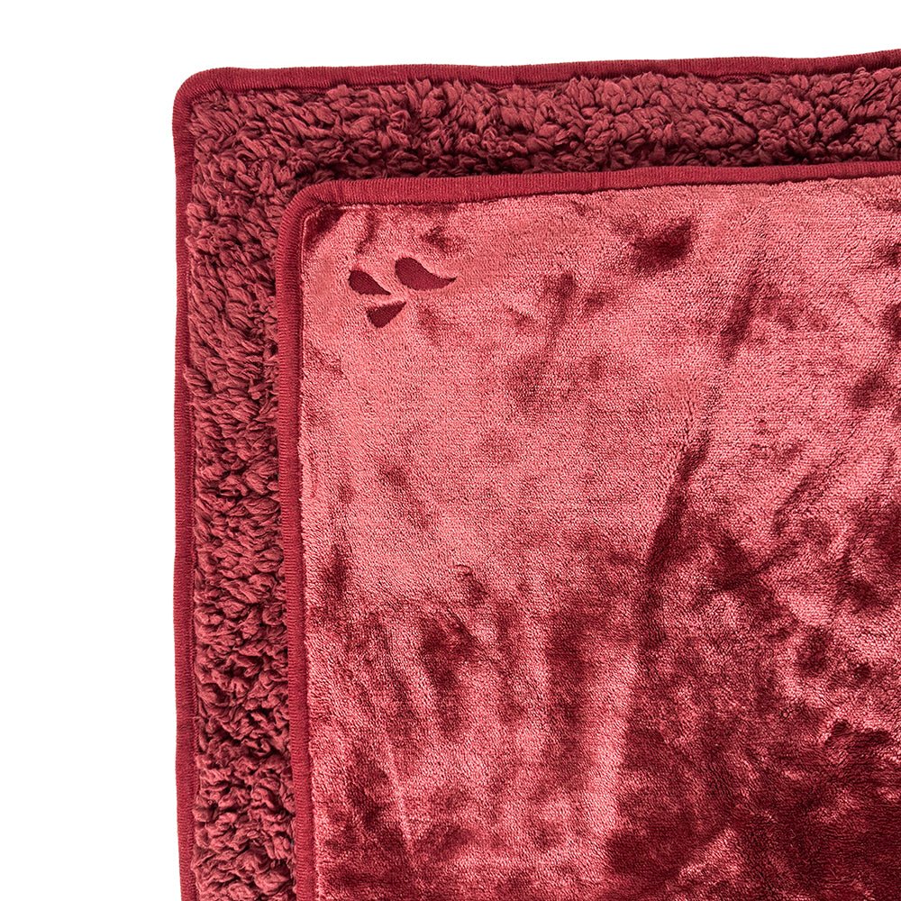 splash-blanket-the-og-medium-moon-blood Splash Blanket The OG Medium Moon Blood - Image 1