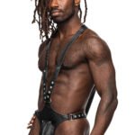Capricorn Leather Sling - Black